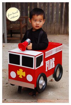 DIY Firetruck Costum DIY Firetruck Costum
